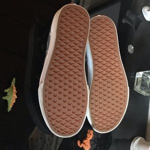 vans authentic chambray dinos skate shoe